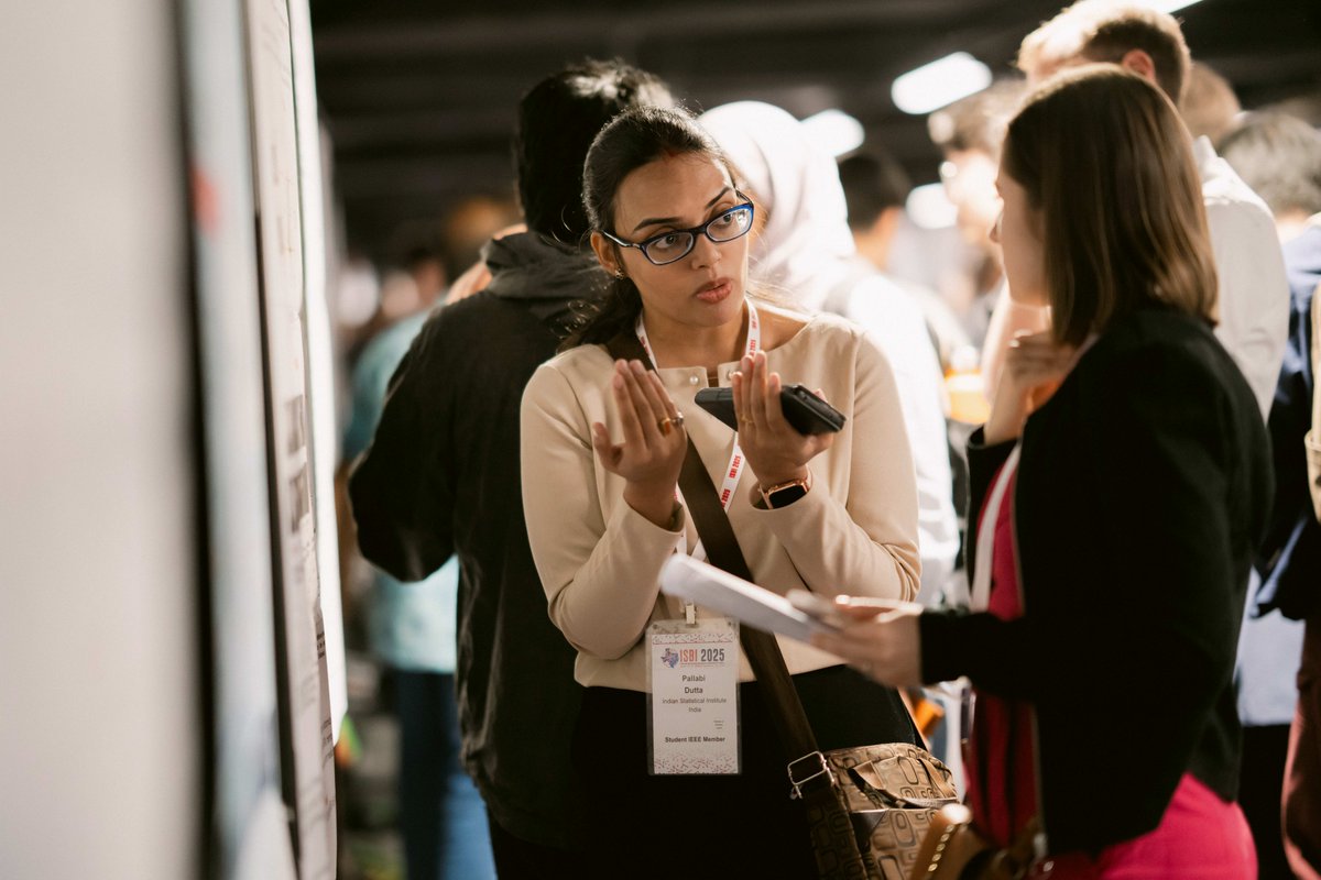 IeeeIsbi's tweet image. Day 2 Highlights from ISBI 2025! 🚀
🎤 Keynotes from David Jaffray and Rama Chellappa
🤝Lunch with Leaders
🧠 Poster & Live Demo Session One
Thank you to all our speakers, attendees, and contributors for making Day 2 a success!