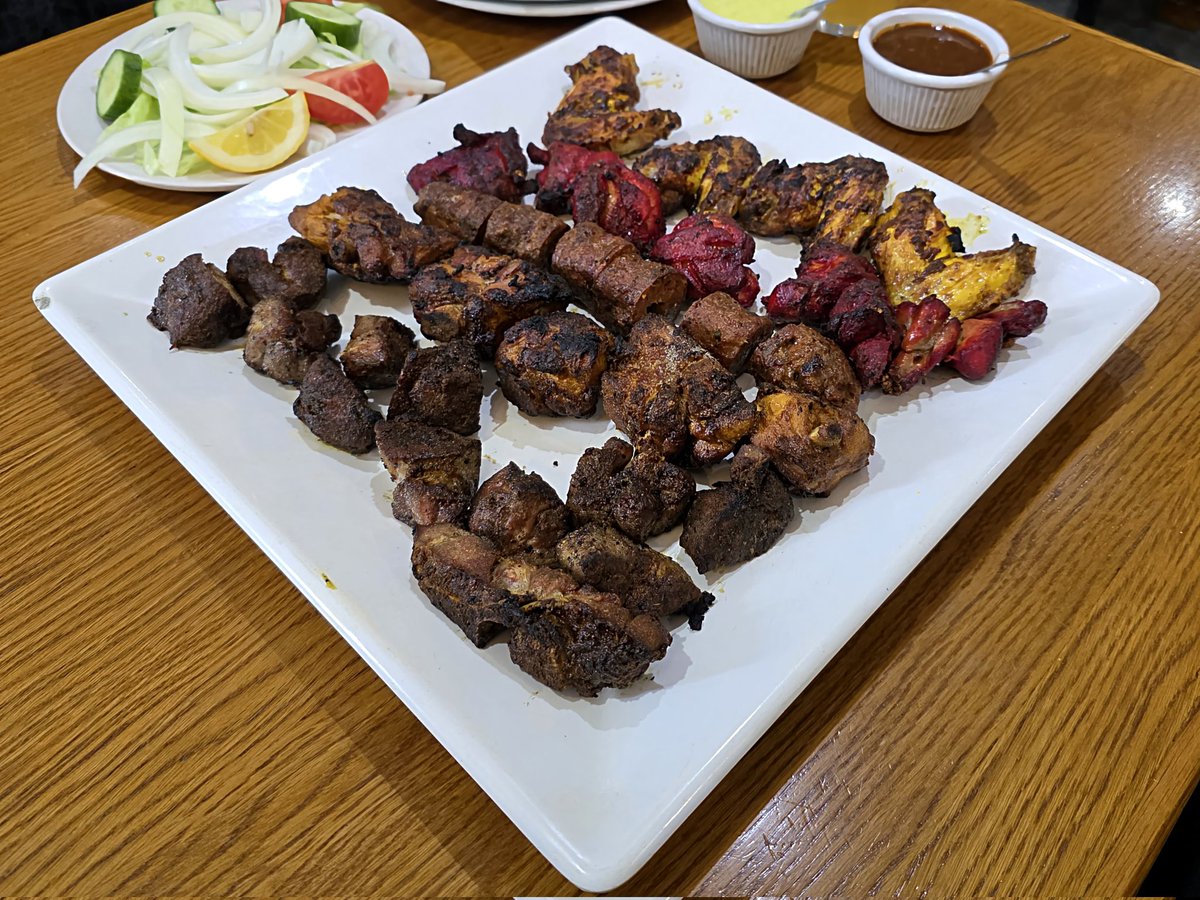 DalMeister's tweet photo. #Mixi at @TheSportsmanWB in #WestBromwich...
🍗🍺🍖👌🏽

📹https://t.co/PrNEnvni2c

#GrillHeil #MixedGrill #Beer @SaltBeerFactory #SaltJuteIPA https://t.co/fSwYAsXXev
