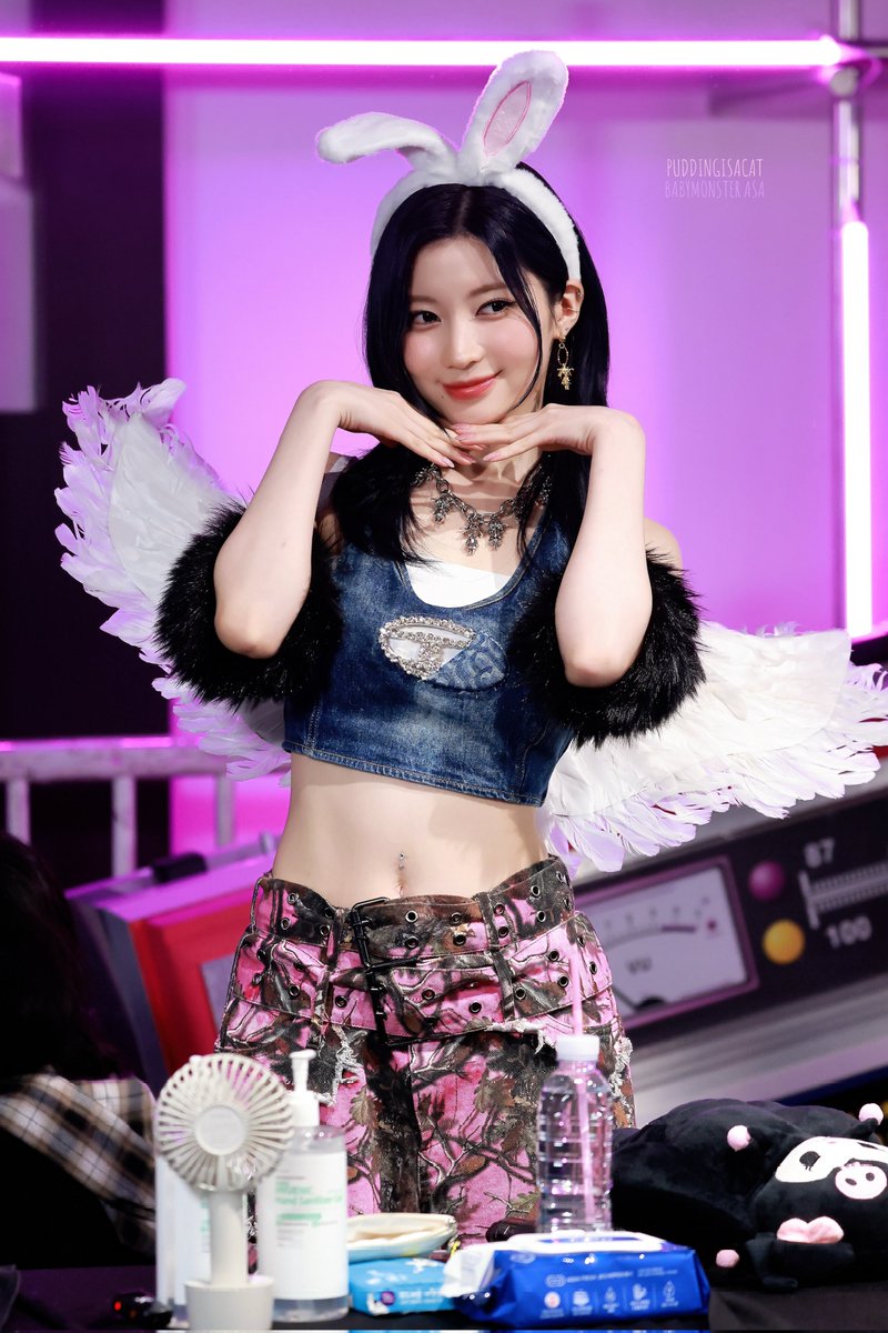 _Puddingisacat's tweet image. HAPPY BIRTHDAY TO OUR BOSS BABY PRINCESS😈👸🏻

BOSS BABY ASA TURNS 19
#19YearsBlessedWithASA
#더욱더_눈부실_아사의_스무살
#桜舞い降りる春のACESA魔法
#BABYMONSTER #베이비몬스터 
#아사 #ASA #榎並杏紗 #ENAMIASA