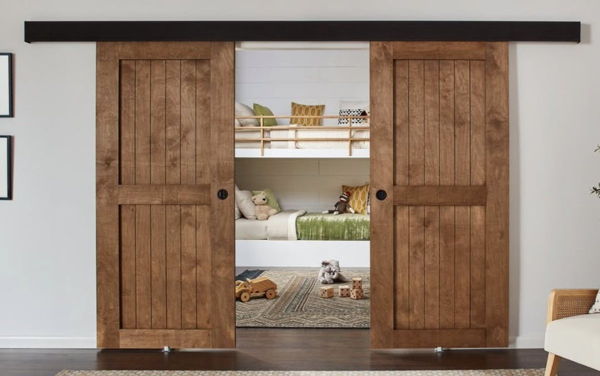 JohnsonHrdware's tweet photo. Converging doors elevate the look of any space! Try our 200WF converging wall mount door hardware that includes fascia to cover the track. #wallmount #convergingdoors #slidingwallmountdoors https://t.co/LV7EOZHEQk https://t.co/Hk8Himy8pC