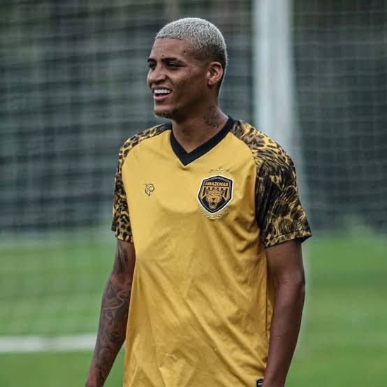 Leandro Colombo tweet media