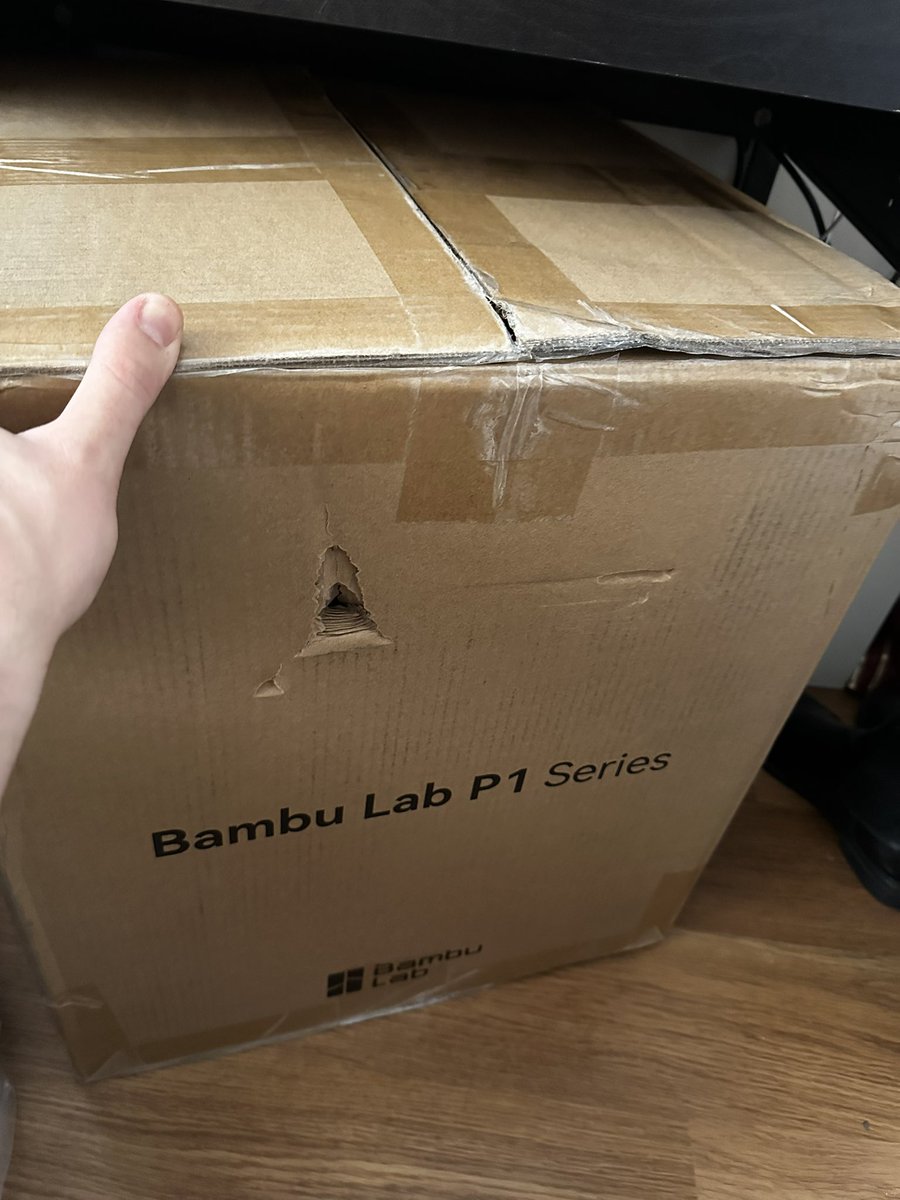 Billyvandries's tweet photo. Hi @BambuLabSupport,I received my P1S with the front door broken.I’ve already submitted a support ticket over 24 hours ago, but I haven’t received any response yet. Im attaching some photos here too. I’d appreciate any help or update as soon as possible.
Ticket ID: US250415431002 https://t.co/r9waDWxu9v