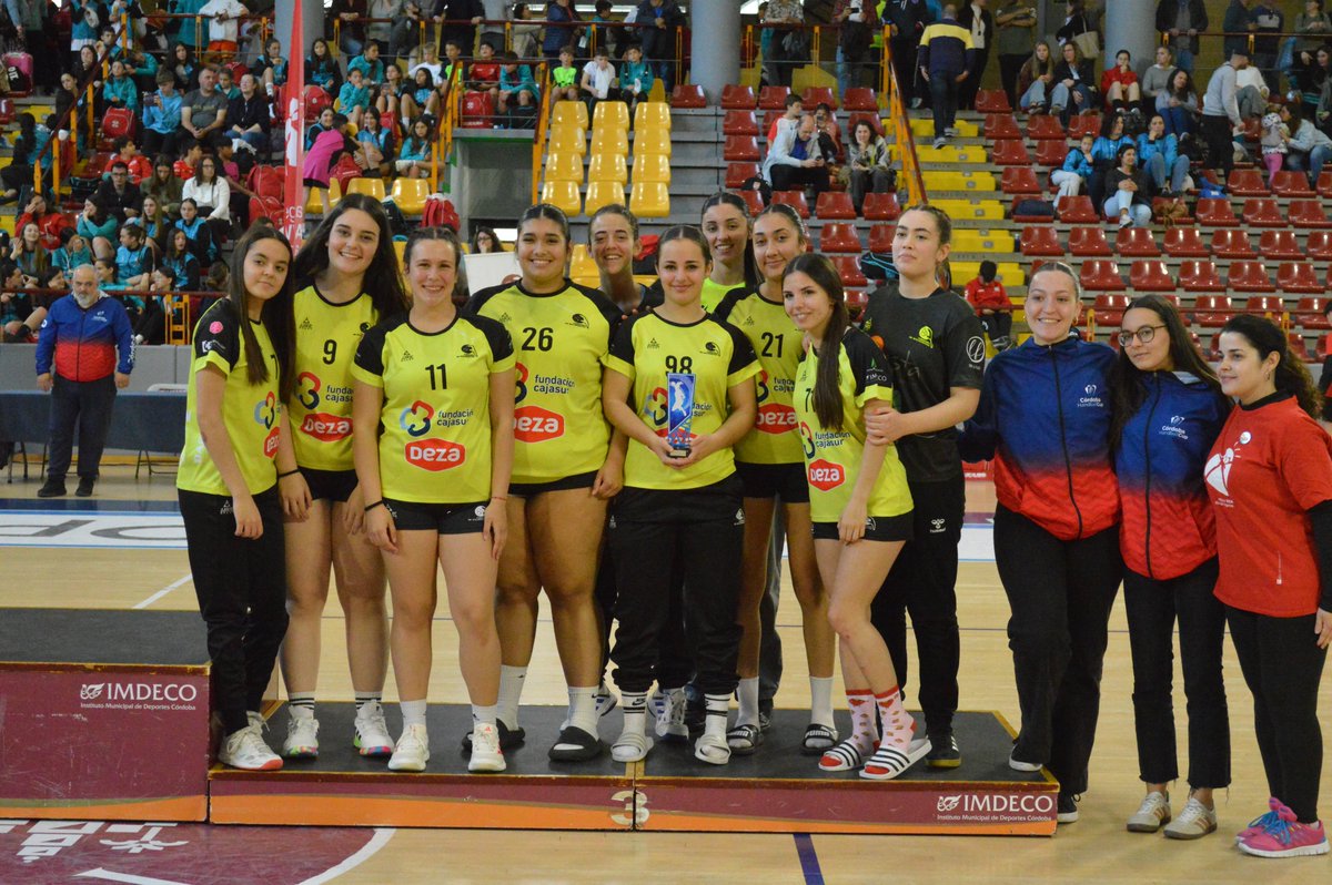 🏆 Juvenil Femenino
🥇 <a href="/BMCImperial/">BM Ciudad Imperial 💪</a> 
🥈 <a href="/bmbahiadalmeria/">CBM BAHÍA DE ALMERÍA</a>
🥉 <a href="/CordobadeBM/">Club Córdoba de Balonmano CBM</a>
