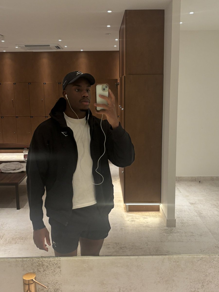 Joshua Ajayi tweet media