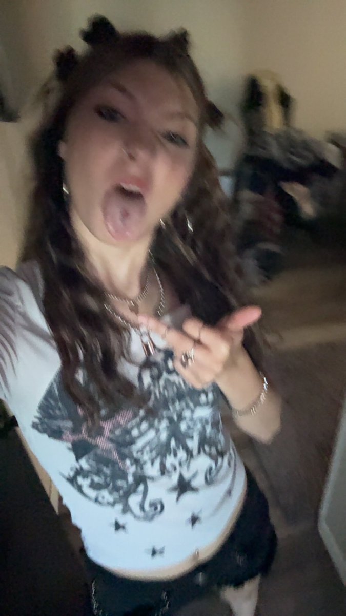 Kaitlyn tweet media