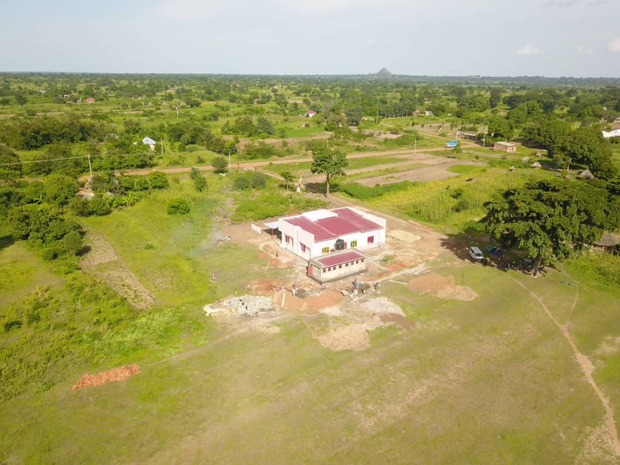 SondeRotary's tweet photo. Did you know? In 4 years, @SondeRotary constructed an Early Childhood Development Center in Agirigiroi, Ngora District! The school now supports 165 pupils (76 boys & 89 girls), employs 5 teachers & 3 support staff. #BELEP #PeopleofAction #Sondeupdates #SondeTurns4 https://t.co/B70BFr9sqZ