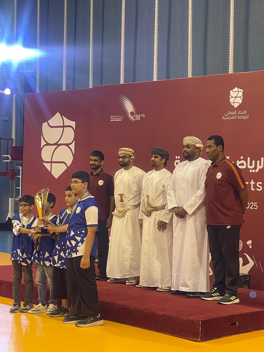 edugovdhr7207's tweet photo. حققت مدرسة عمار بن ياسر المركز الأول على مستوى السلطنة في مسابقة الشطرنج ضمن الأيام الرياضية المدرسية المقامة في محافظة مسقط. https://t.co/zcMSnb2T8e