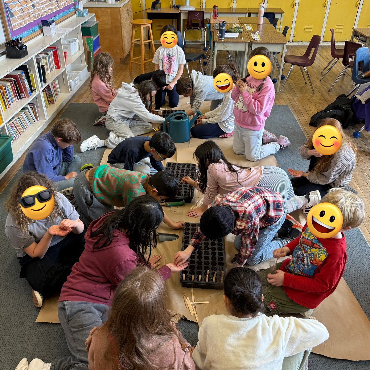TylerAshford's tweet photo. It’s planting day in Room 210! 🌱 https://t.co/KtNochQ2U3