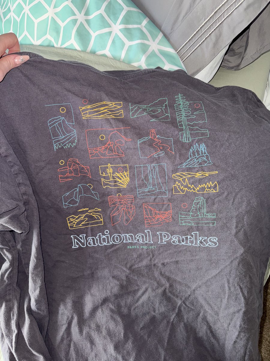 kmsphotori's tweet photo. Packing this shirt for our national parks vaca #chasecation @oldscarf1stweek @AustinR_WX https://t.co/CQSmLXRrAB