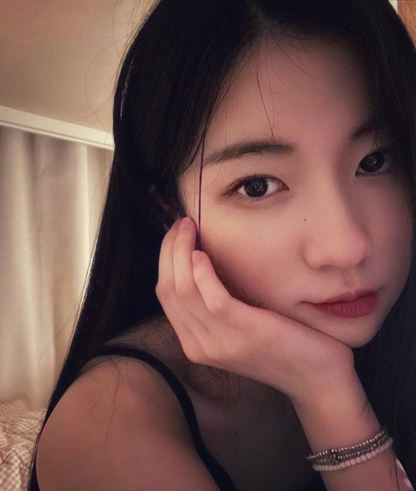 HAPPY ASA DAY 🐰🎂🩷
Happy Birthday My first love Enami Asa 🩷

좋은 하루 보내시길 바랍니다. 몬스티에즈의 더 많은 사랑을 전합니다. 지금까지의 에너지에 진심으로 감사드립니다.

BOSS BABY ASA TURNS 19
#19YearsBlessedWithASA
#더욱더_눈부실_아사의_스무살
#桜舞い降りる春のACESA魔法