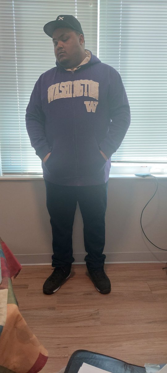 JayDaArtist1's tweet image. Blessed for the journey, grateful for the lessons.💯 Happy 2️⃣6️⃣ Birthday to me! 🥂💪🏾🥳🎉😎🔥 
#HappyBirthday #chapter26 #gloday