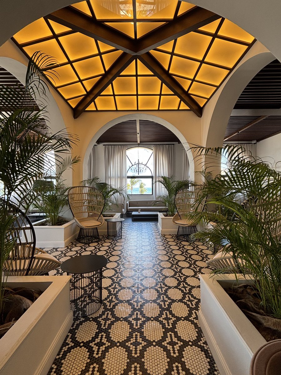 This ain’t bad 😍🥳🍹🍹☀️☀️