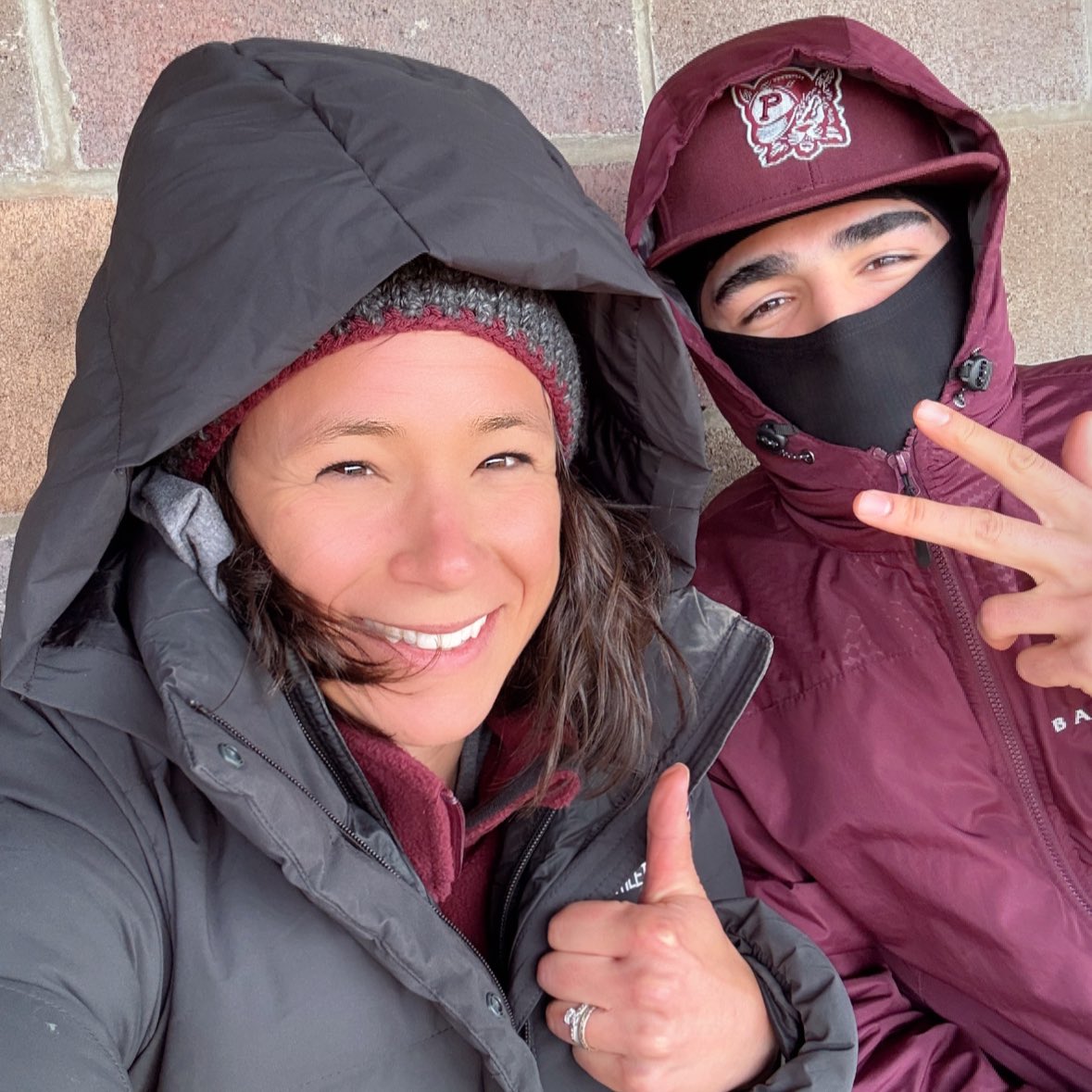 In the dugout with #3 casually awaiting the arrival of Spring …. Real feel of 42° #goliners #frozenAT <a href="/GenoveseJett/">Jett Genovese</a>