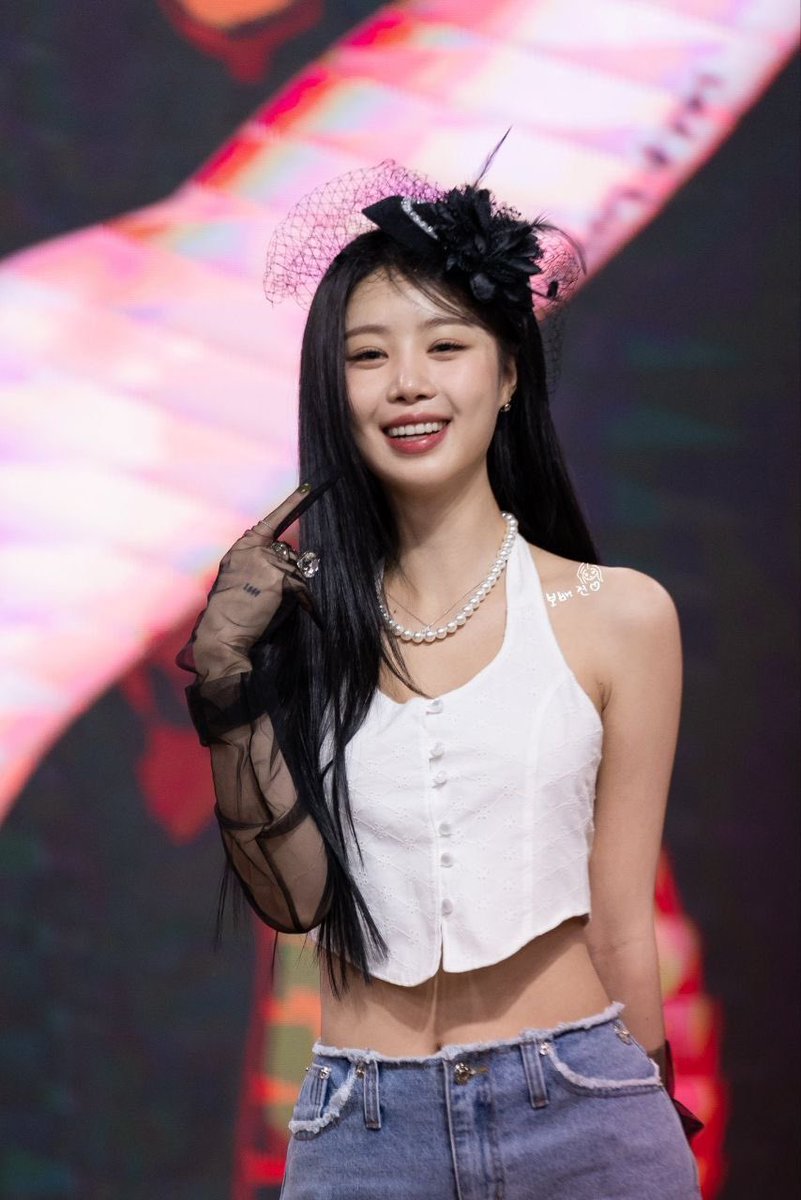 ann * ੈ✩ (@soojingrrr) on Twitter photo 
