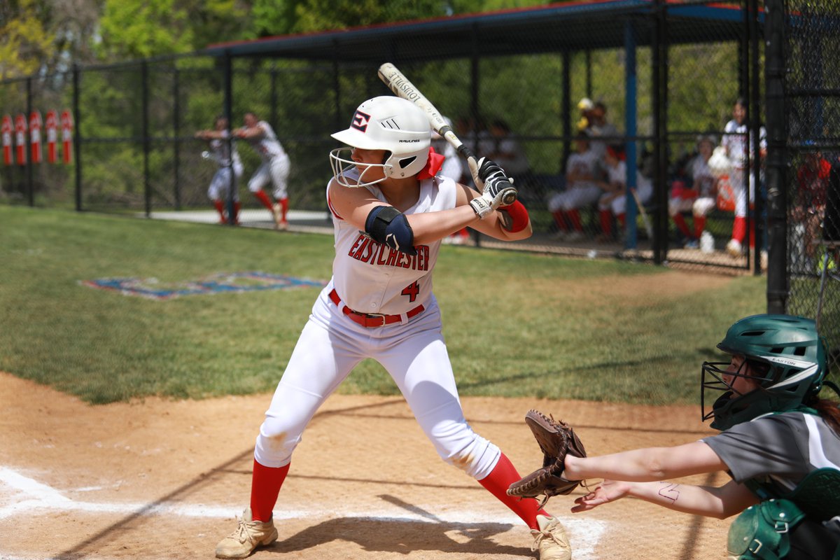 EVSB Shortstop Alyssa Peduto was nominated by Si.com as one of New York's top infielders.

Click the link below to Vote for Alyssa 
si.com/high-school/ne…