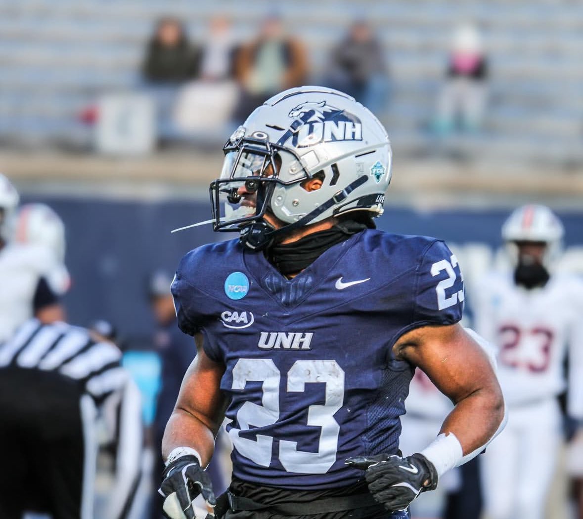 Travon Chardonet (@travonchardonet) on Twitter photo Blessed and honored to receive an offer from <a href="/UNH_Football/">New Hampshire Football</a> #AGTG
<a href="/CoachThompson_1/">Jaysen Thompson</a> <a href="/SJRCoachAug/">Augie Hoffmann</a>
<a href="/CoachJette/">COACH JETTE</a> <a href="/BrianDohn247/">BrianDohn247</a> <a href="/MohrRecruiting/">Brian Mohr</a> @RivalsFriedman <a href="/SWiltfong_/">Steve Wiltfong</a> Blessed and honored to receive an offer from <a href="/UNH_Football/">New Hampshire Football</a> #AGTG
<a href="/CoachThompson_1/">Jaysen Thompson</a> <a href="/SJRCoachAug/">Augie Hoffmann</a>
<a href="/CoachJette/">COACH JETTE</a> <a href="/BrianDohn247/">BrianDohn247</a> <a href="/MohrRecruiting/">Brian Mohr</a> @RivalsFriedman <a href="/SWiltfong_/">Steve Wiltfong</a>