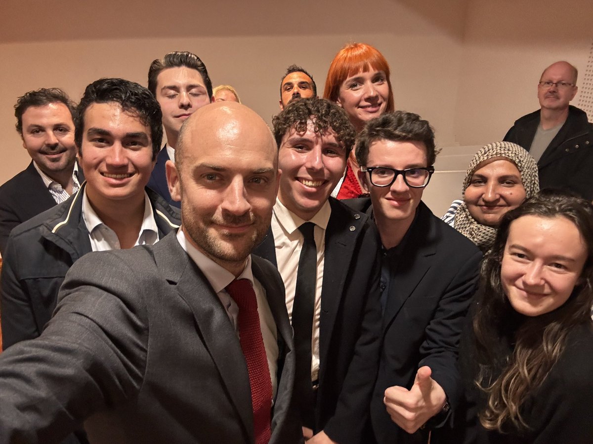 jnbarrot's tweet image. Heureux de retrouver à Marseille les élus et militants des Bouches-du-Rhône ! 

Merci pour ce moment de convivialité et d&apos;échanges.