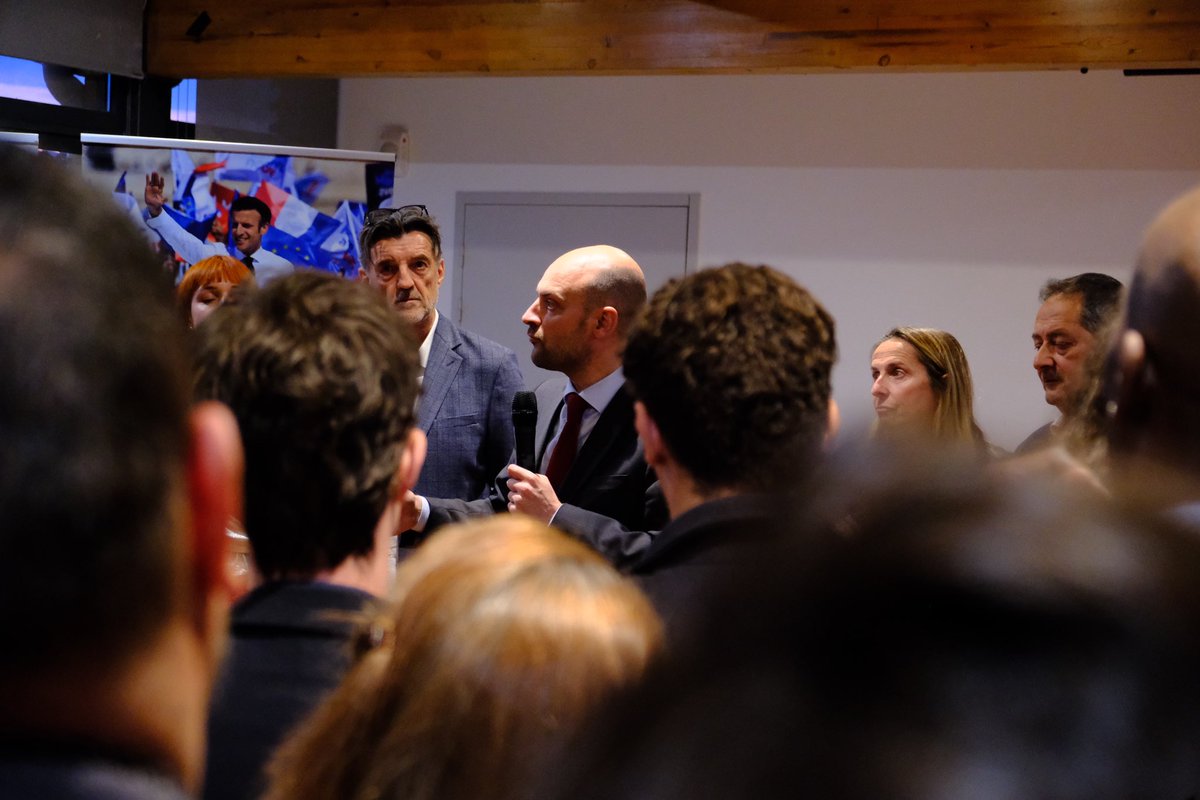 jnbarrot's tweet image. Heureux de retrouver à Marseille les élus et militants des Bouches-du-Rhône ! 

Merci pour ce moment de convivialité et d&apos;échanges.