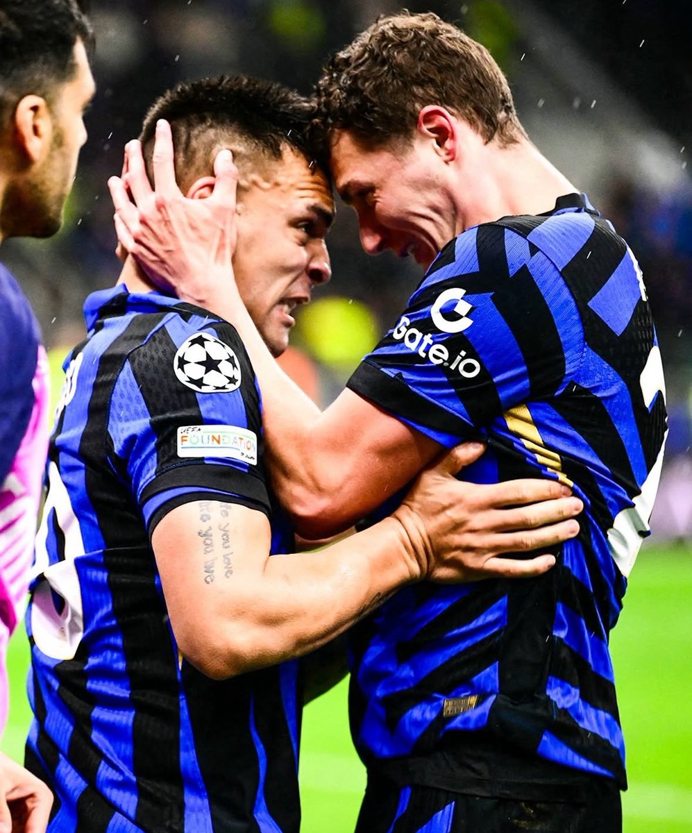 tonio_gi's tweet photo. "Se l'Inter è una forma di allenamento alla vita, siamo allenatissimi: salteremo di gioia senza stancarci" - Beppe Severgnini

#InterBayern #InterBayernMonaco https://t.co/ugot5pov9Y