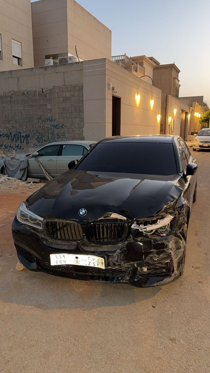 ومادام الخساير مابعد جات فالارواح 
صبرنا ولاخذنا محامي ولاقاضي 

عليك العتب واللوم يالسارق المزاح
عيون البيب تشوف لو كان متغاضي