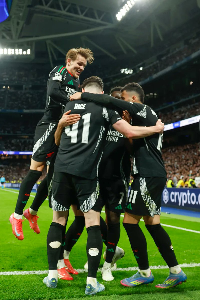 FT: Real Madrid 1-2 Arsenal. 

AGGREGATE: Real Madrid 1-5 Arsenal. 

BREAKING: Arsenal has Qualified for the Semi Final of #UEFAChampionsLeague . They will play PSG in the semis. 

Your man of the match? #Arsenal #RealMadridArsenal