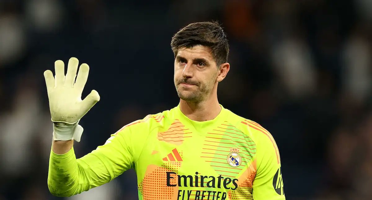 tjcope's tweet photo. 🎙️ Courtois, en @MovistarFutbol 

😳 "Hemos centrado muchos balones, este año no tenemos a Joselu"

➡️ "Tenemos que hacer más jugadas colectivas"

#RealMadridArsenal https://t.co/6PbUoNvL2h