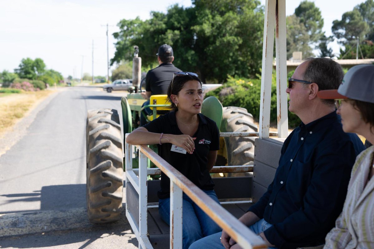 SenAdamSchiff's tweet image. From the classroom to the University Farm, @ChicoState is providing its students with the tools and knowledge to purse their dreams.
Such a privilege to have the chance to see their work firsthand.