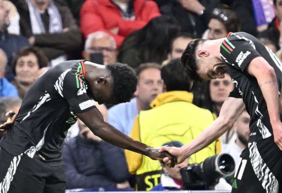 Lacazette and Aubameyang are soo proud