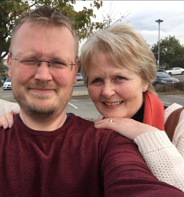 BroLewisB's tweet photo. Sadly, we had to say a final farewell this evening to my extraordinary, loving, beautiful Mum.
She fought so bravely and stoically to the very end, but also with her ceaseless good humour, and tender care for everyone around her.
Goodnight, Mum - sleep well, you beautiful soul ❤ https://t.co/x3AQMmhyua
