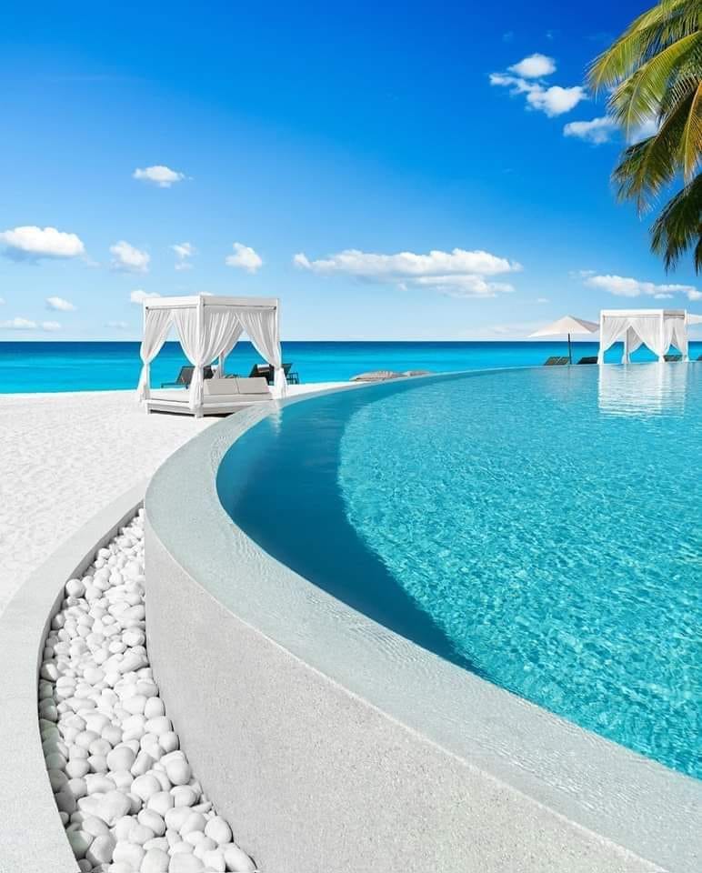 Perfect blues from Maldives paradise