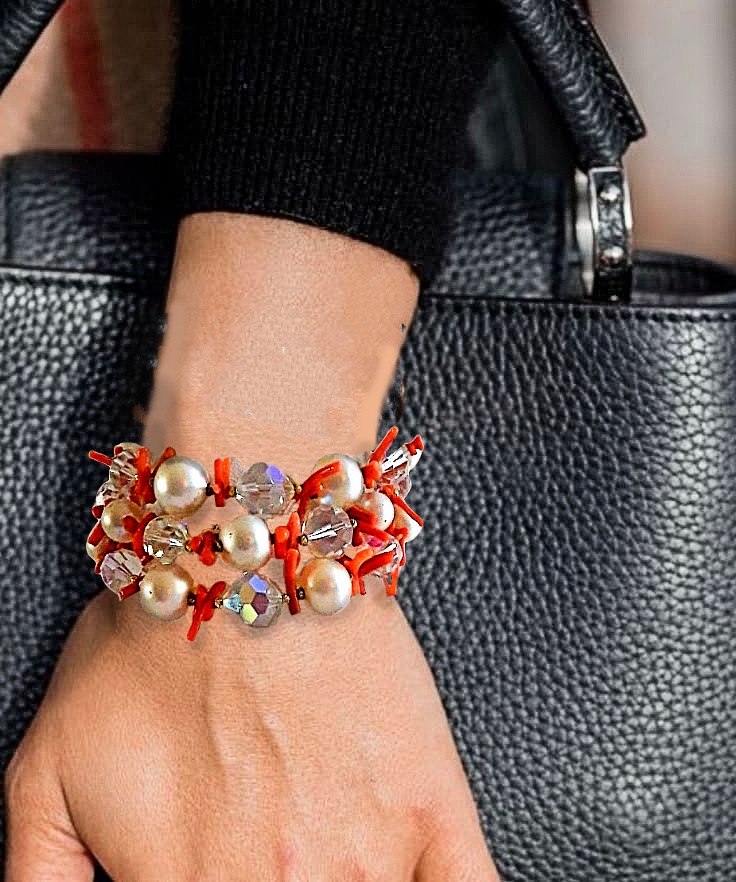 renaissancefai's tweet photo. VENDOME Coral Branches &amp; Crystal Bracelet, 3-Strand, Glass Pearls, Oak Leaf Clasp, Vintage https://t.co/EHsdIz4QE8 
#bracelet #vintage #Vendome #designer #signed #coralBranches #coral #genuine #glassPearls #tripleStrand #multiStrand #crystals #giftforHer #wedding #bridal #oakLeaf https://t.co/jGB8WmOyZp