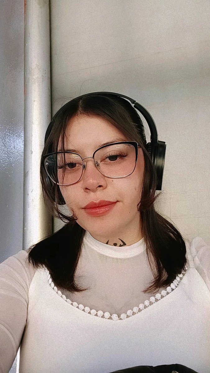 asteringirl's tweet image. Holi