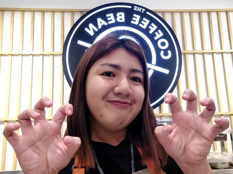 jjkwons_'s tweet photo. 𝖧𝖮𝖱𝖠𝖭𝖦 𝖪𝖨𝖳𝖠 🧡⋆˚࿔ఇ ◝‿◜ ఇ .°˚⋆ 
#CaratSelcaDay #CSD #HOSHI  #권순영 #SEVENTEEN @pledis_17 https://t.co/zyHs7OkOKx