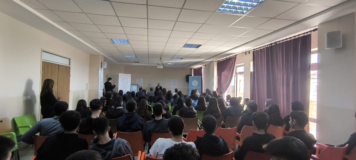 Hikmet Projesi Kapsamında Nisan Ayı Etkinliklerimizden Hukuk Alanında Öğrencilerimize Konferans Veren Mardin Cumhuriyet Başsavcısı Sn. Mustafa AKBULUT'A Çok Teşekkür Ederiz.