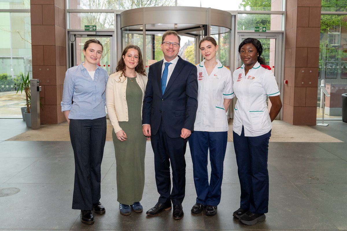 Professor Sir Ian Greer tweet media