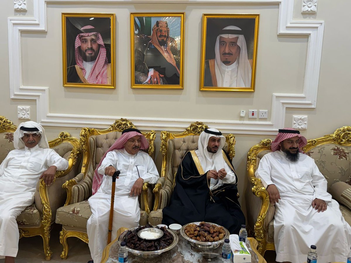 tareq970's tweet photo. تشرفنا بزيارة أبناء العمومة من المسند السرحان  من عيون الجواء القصيم :
صالح عبدالله العساف
ناصر رشيد الرشيد 
عساف عبدالله العساف
عبدالله محمد الصعب 
محمد عبدالعزيز العمرو 
سلطان عبدالعزيز العجلان
فأهلاً وسهلاً بهم https://t.co/lmvio2ONbv