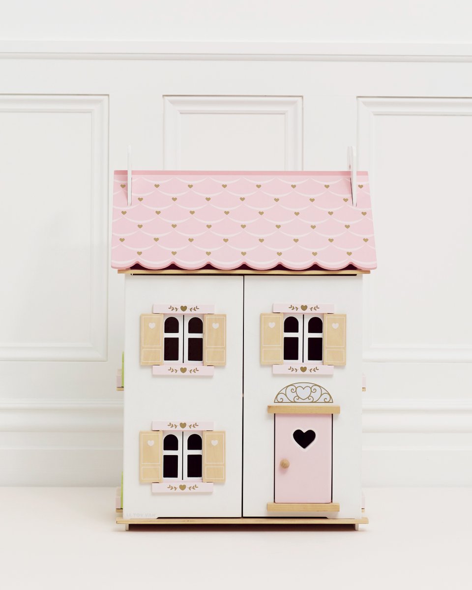 🏡 Welcome home, little dreamer 💖 This charming doll's house is the perfect gift for magical make-believe! With soft pink accents, golden hearts and plenty of sweet details inside ✨ Furniture is sold separately.

#dollhouse #play #woodentoys #dollshouse #toy #home #pretendplay