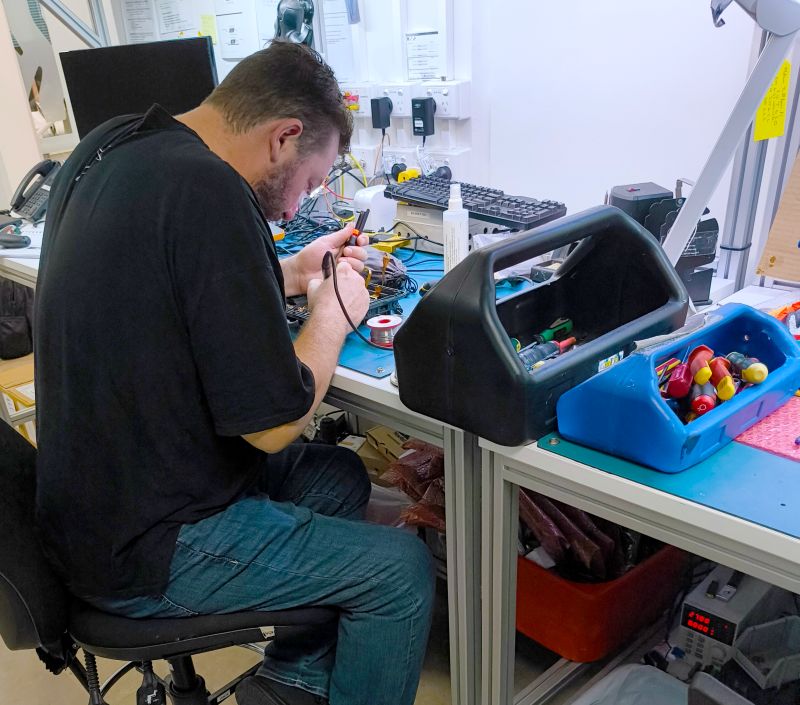 We’re proud to work with @Motium, whose rugged, field-ready hardware solutions are trusted by the toughest industries. Their commitment to hands-on, certified training aligns perfectly with our vision for empowering teams to succeed. Congratulations to Devin and Allen! #TeamWenco