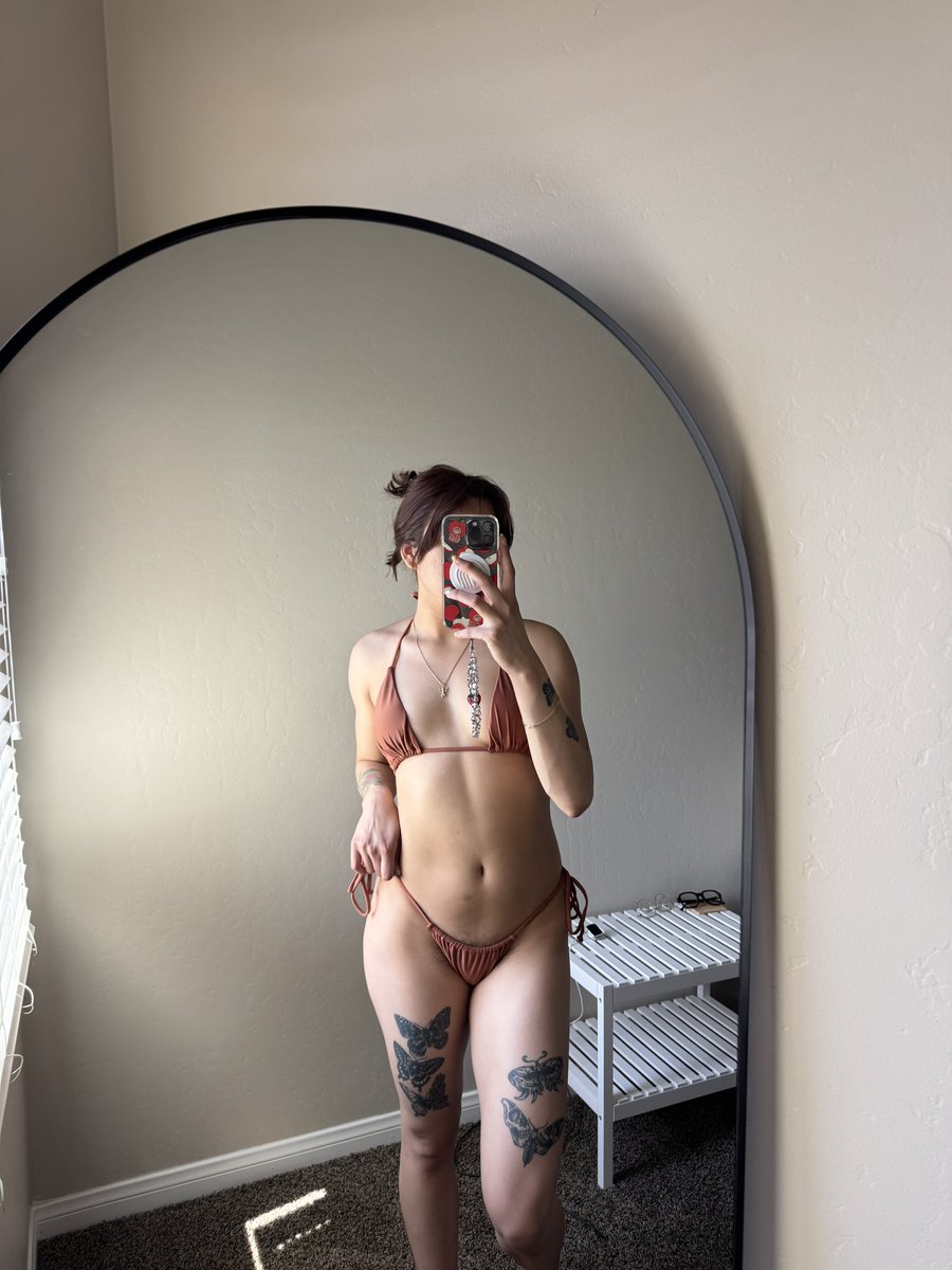 Content from kittycatzluvr