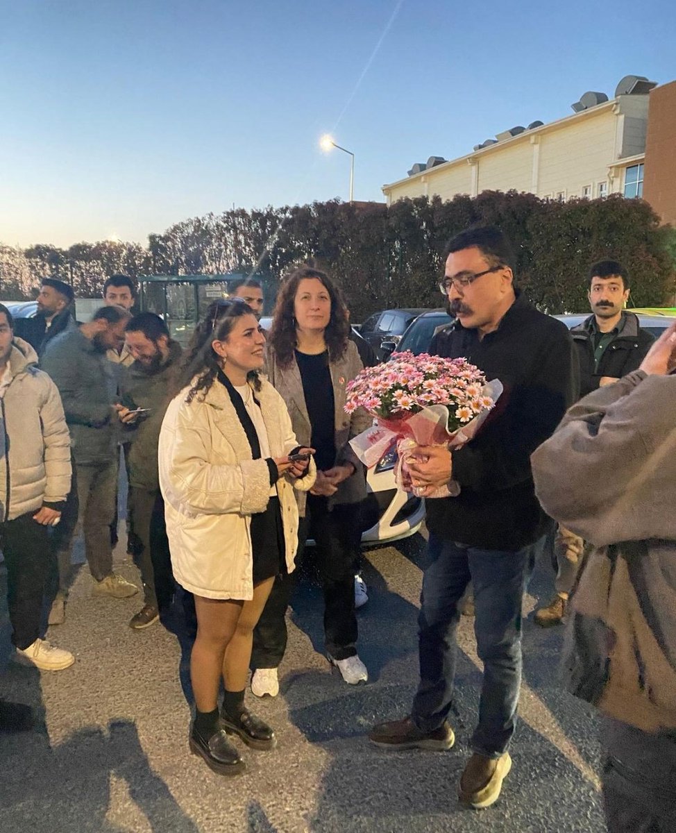 Hoşgeldin, Halkın Avukatı #SelçukKozağaçlı