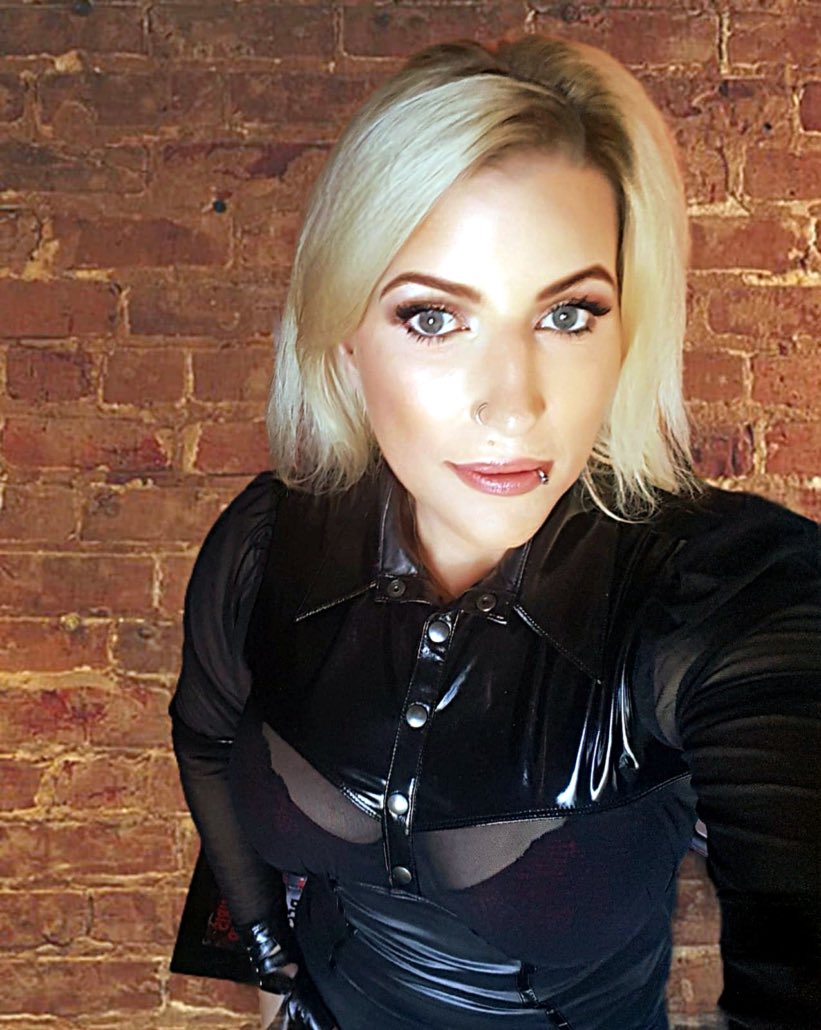 Asgard - BDSM Palast in Liechtenstein Dominastudio (@asgardbdsm) on Twitter photo Ab morgen, aber diesmal nur für 2 Tage im Palast 👑 Mistress Ophelia
Expertin in weißer und schwarzer Erotik:
Mistress Ophelia <a href="/MistressOpheli4/">Mistress Ophelia</a> zu Gast <a href="/AsgardBdsm/">Asgard - BDSM Palast in Liechtenstein Dominastudio</a> im #Fürstinnentum 🇱🇮
Do 17.04. – Fr 18.04.
📱+49 151 624 678 09
➡️asgard.li/team/ophelia/
#Bizarr #Ärztin Ab morgen, aber diesmal nur für 2 Tage im Palast 👑 Mistress Ophelia
Expertin in weißer und schwarzer Erotik:
Mistress Ophelia <a href="/MistressOpheli4/">Mistress Ophelia</a> zu Gast <a href="/AsgardBdsm/">Asgard - BDSM Palast in Liechtenstein Dominastudio</a> im #Fürstinnentum 🇱🇮
Do 17.04. – Fr 18.04.
📱+49 151 624 678 09
➡️asgard.li/team/ophelia/
#Bizarr #Ärztin