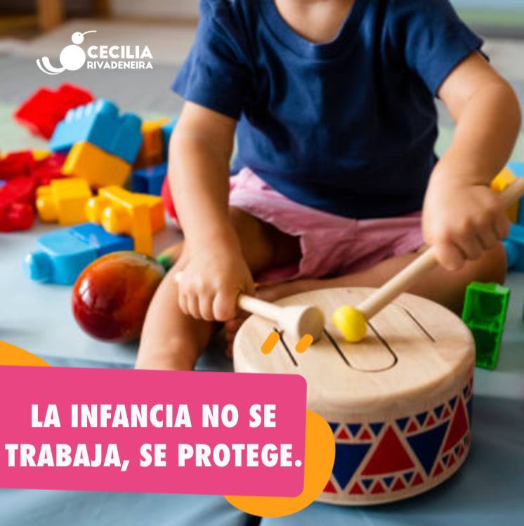 🌍 #DíaInternacionalContraLaEsclavitudInfantil
Hoy recordamos una realidad que duele: millones de niños y niñas siguen siendo víctimas de la esclavitud infantil. 

Alzamos la voz por quienes no pueden hacerlo. La infancia se vive, se cuida, ¡no se explota! 👧🏽🧒🏽💙

#OtraVezNiños