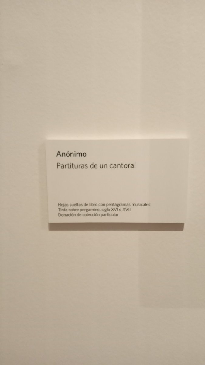 Juan Pablo Fernández-Cortés (@juanp_fdez) on Twitter photo ¿Por qué un excelente museo nacional como <a href="/mnaescenicas/">Museo Nacional de Artes Escénicas</a> expone dos hojas sueltas de un cantoral, sin contexto, sin marco litúrgico ni explicación sobre su uso o procedencia? Fragmentar y banalizar un documento sonoro complejo es también despojarlo de su memoria. ¿Por qué un excelente museo nacional como <a href="/mnaescenicas/">Museo Nacional de Artes Escénicas</a> expone dos hojas sueltas de un cantoral, sin contexto, sin marco litúrgico ni explicación sobre su uso o procedencia? Fragmentar y banalizar un documento sonoro complejo es también despojarlo de su memoria.