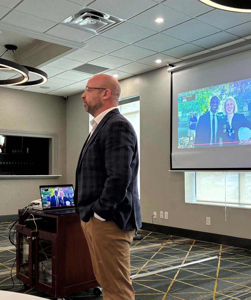 BACleveland_'s tweet photo. John Litten from @CLEHabitat  spoke with us about their essential work revitalizing Cleveland's neighborhoods.  Ownership = Community Buy-In = Neighborhood Progress! https://t.co/40EJEBbBgS
