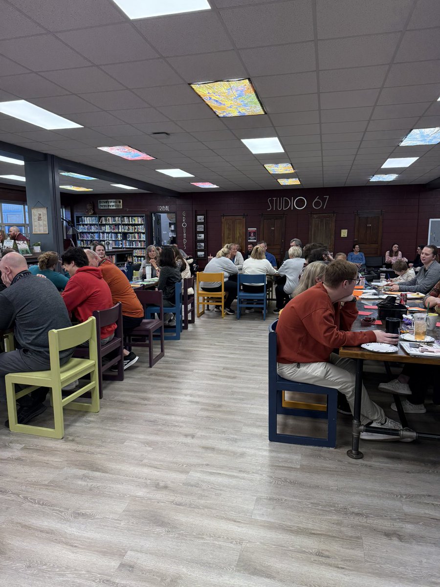 the_MrBraun's tweet photo. Today wrapped up the year long professional development with the staff at @WesDelSchools! 

Together we, 
✨built a GET TO culture instead of have to
✨prioritized relationships and connections 
✨grew as humans and became better spouses, parents, friends and colleagues

I cannot thank @wdprincipal enough for the opportunity and am already looking forward to year 2! 

If you’d like to bring customized PD that focuses on the betterment of your culture and overall well-being of your staff, send me a message! Let’s talk🍎