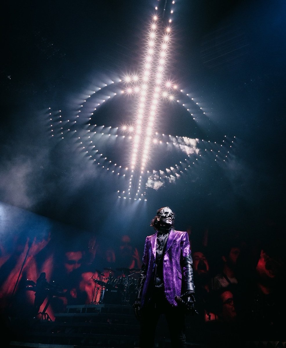 DRAC0NISC0RVUS's tweet image. Absol.ᐟ

Seeing Ghost in Manchester last night was so surreal. Their music has helped me through so much over the past couple of years.

Safe to say I cried. 
(Pictures of the band are from official sources - Ghost and Kerrang Magazine)