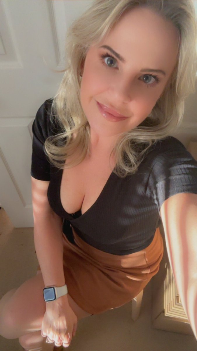 Caroline tweet media