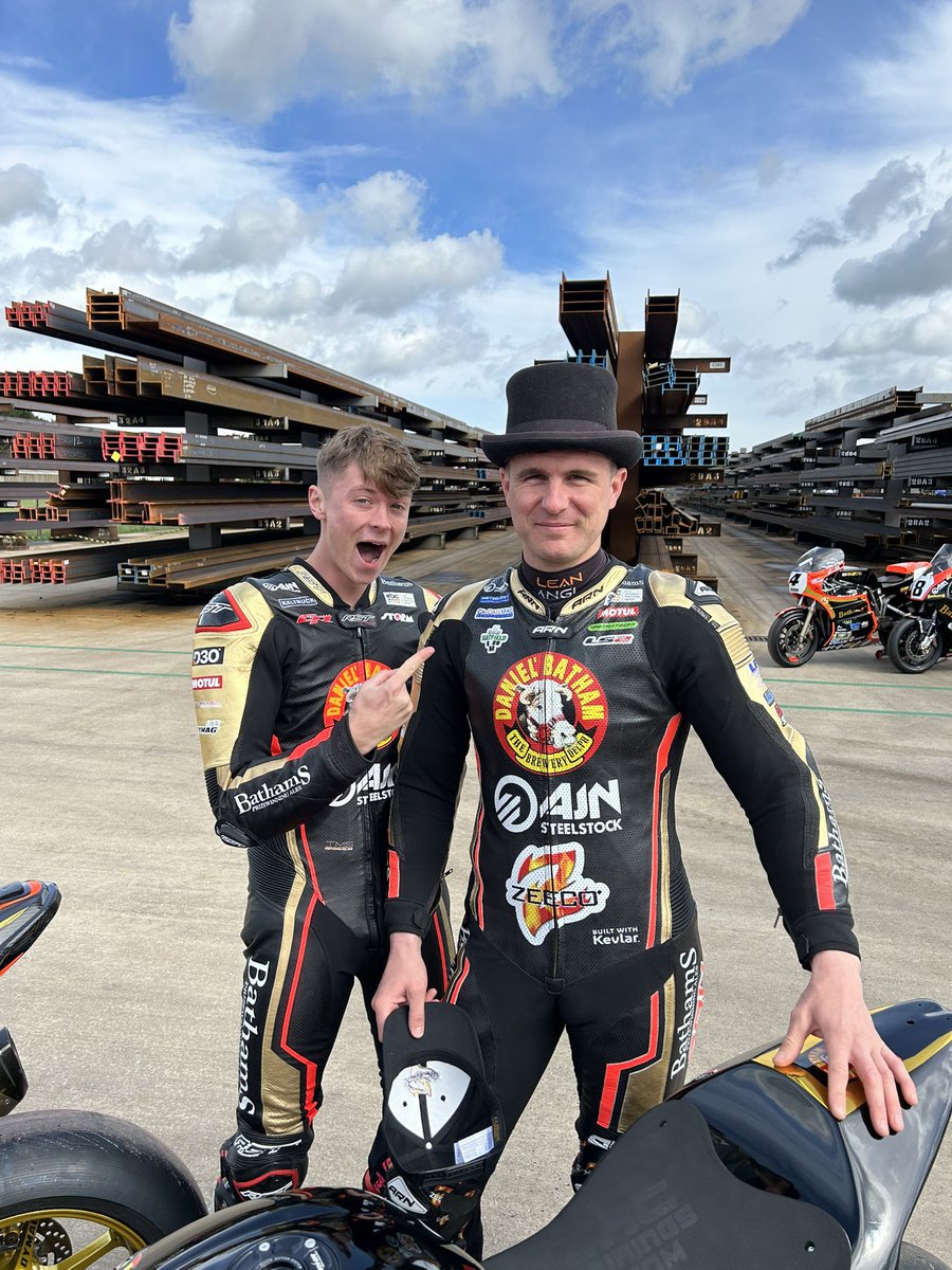 Craig Neve (@craigneve4) on Twitter photo <a href="/AJNSteelstock/">AJN Steelstock</a> for some team photos with <a href="/stormstacey79/">storm stacey</a> <a href="/michaelrutter_/">Michael Rutter</a> <a href="/BathamsRacing/">Bathams Racing</a> <a href="/Zeeco_Inc/">Zeeco</a> 👌🏻💥 <a href="/AJNSteelstock/">AJN Steelstock</a> for some team photos with <a href="/stormstacey79/">storm stacey</a> <a href="/michaelrutter_/">Michael Rutter</a> <a href="/BathamsRacing/">Bathams Racing</a> <a href="/Zeeco_Inc/">Zeeco</a> 👌🏻💥