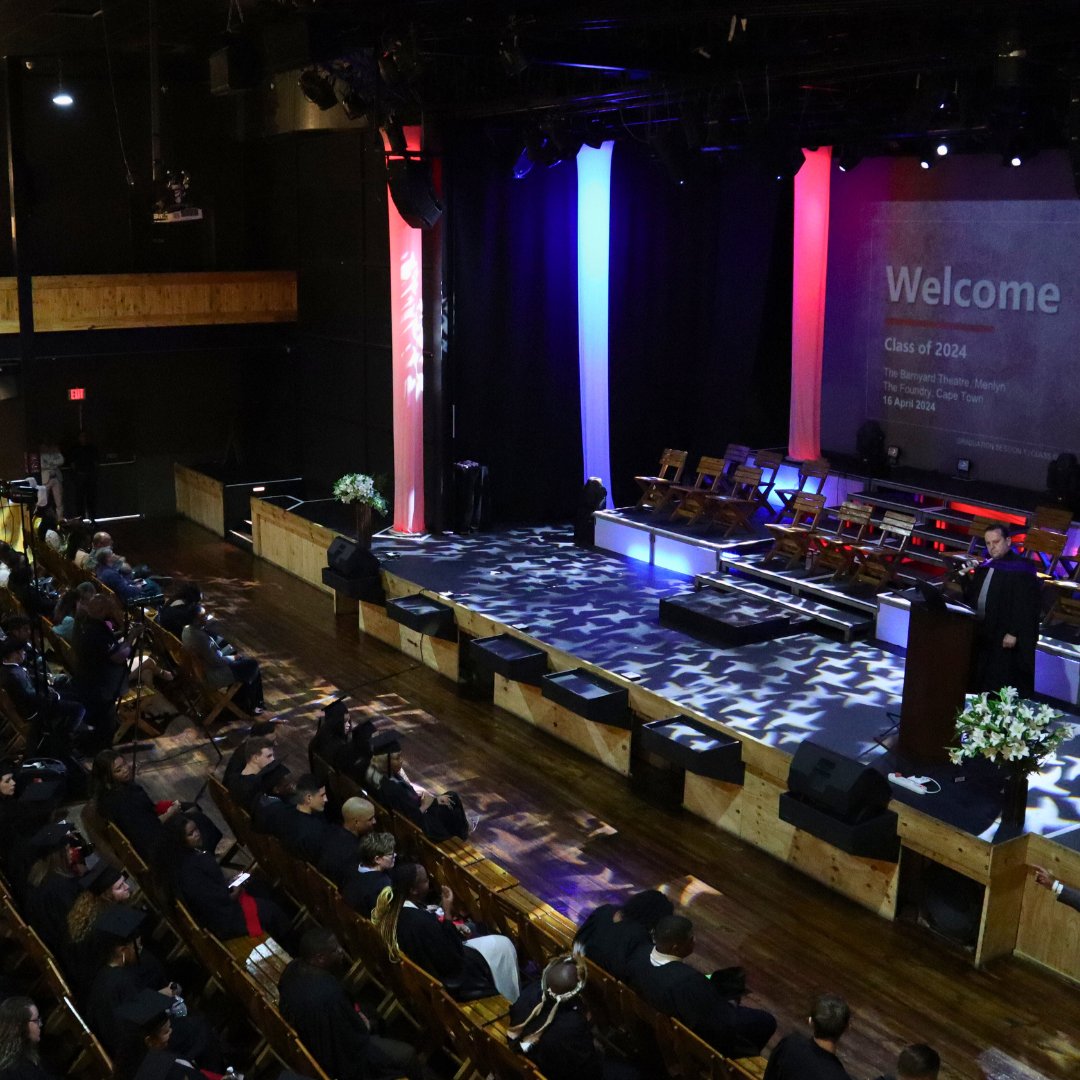EMENDYInstitute's tweet photo. 🎓 Emendy Class of 2024 – Creators, Innovators, Game-Changers! From beats to code, visuals to vocals — you’ve shaped sound and digital worlds. The industry better get ready! 🎶💻🔥

#EmendyClassOf2024 #SoundAndDigitalMasters #CreativeTechFuture #ItsTIMEtoLIVEagain! https://t.co/x64CTmupee