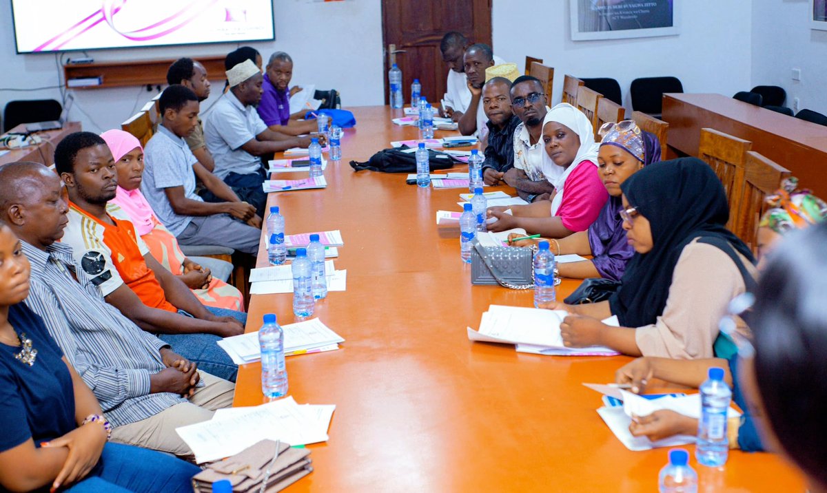 Rachel Kimambo (@rachelkimambo) on Twitter photo Tunapambana tukishiriki
Tunashiriki tukipambana!
<a href="/ACTwazalendo/">ACTWazalendo</a>
#OperesheniLindaDemokrasia Tunapambana tukishiriki
Tunashiriki tukipambana!
<a href="/ACTwazalendo/">ACTWazalendo</a>
#OperesheniLindaDemokrasia